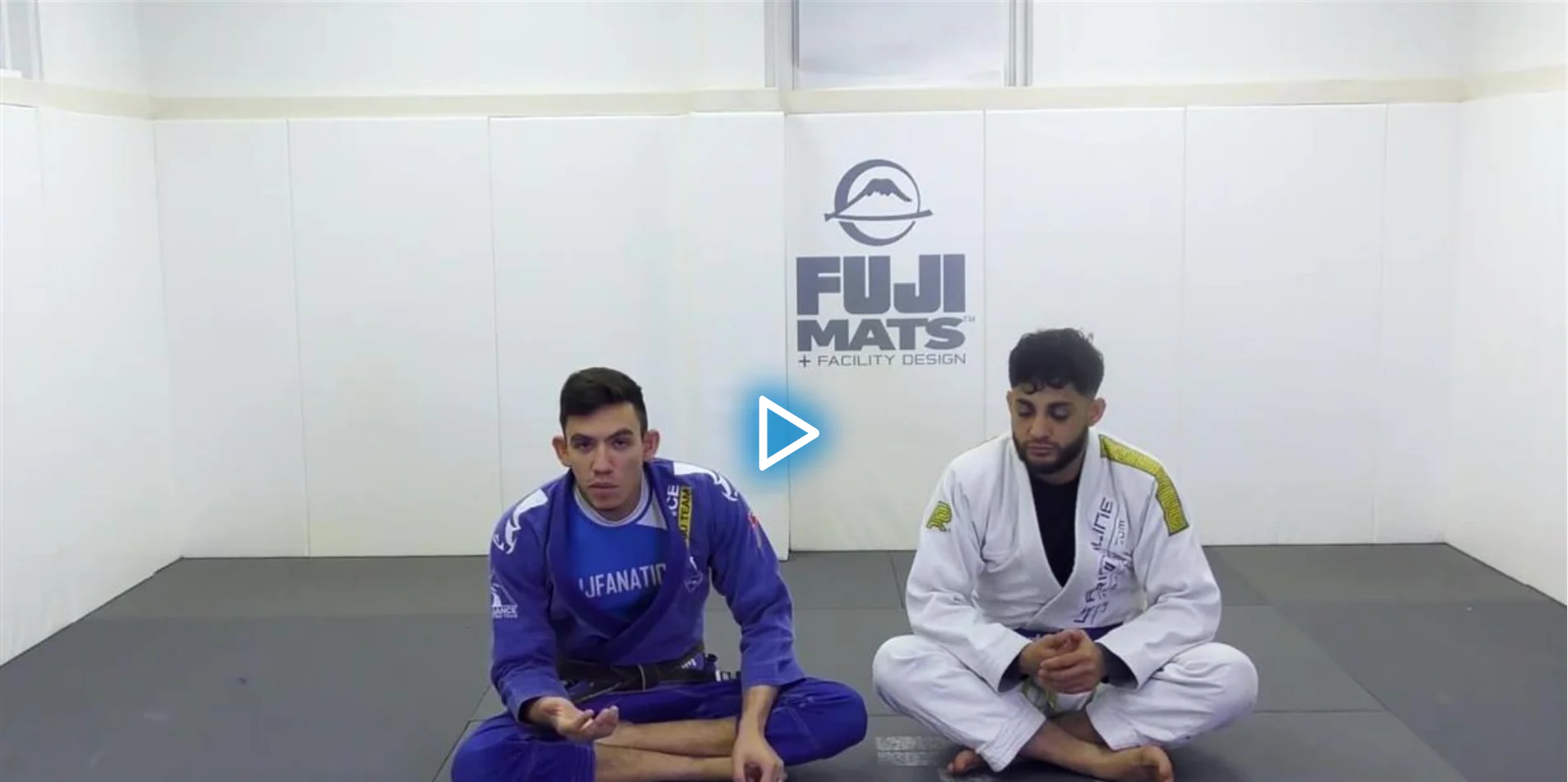 Basics To Advanced: The Low Knee Shield by Aaron Benzrihem - Image 4