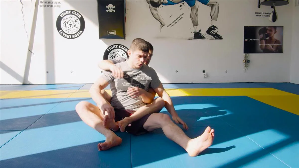 Essential Mount and Back Escapes by Dinu Bucalet - Image 3