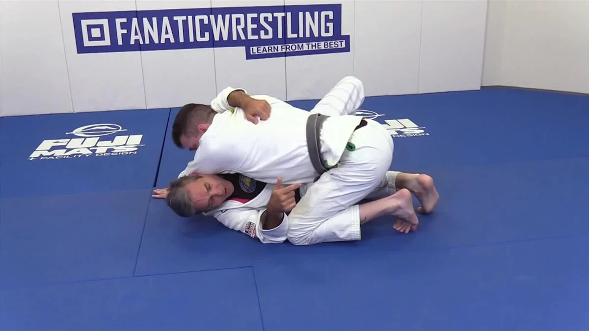 Fundamentals of Side Control Escapes by Pedro Sauer - Image 3