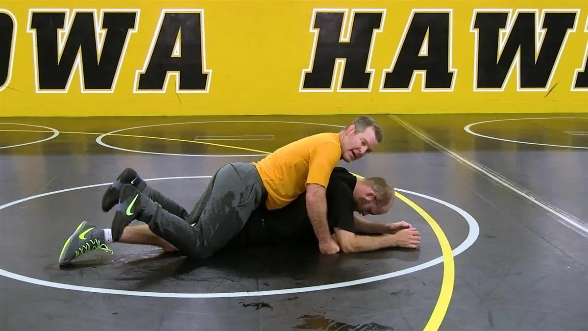 Iowa Style Top Wrestling by Tom Brands - Image 4
