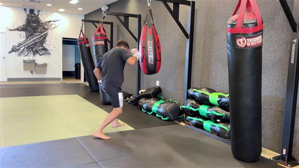 Kickstart MMA by Leonardo Rodarte - Image 4