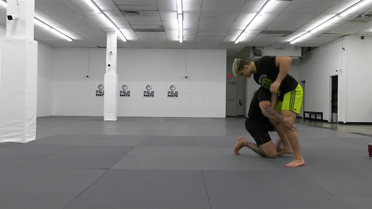 Nicky Rod's Slay the Hand Fight: Offensive and & Counter Offensive Hand Fighting by Nick Rodriguez - Image 4