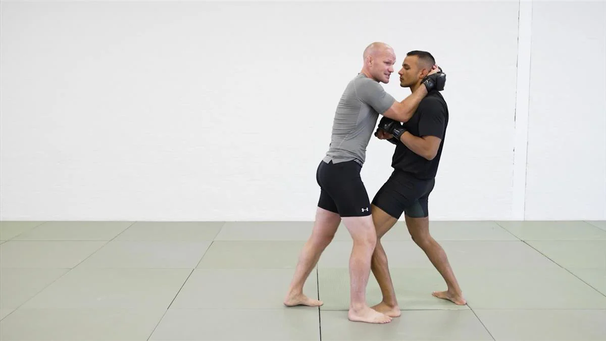 The Offensive MMA Clinch by Martin Kampmann - Image 4