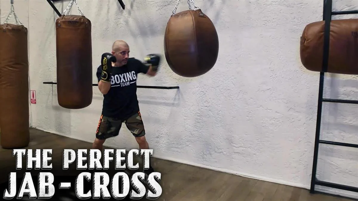 The Perfect Jab-Cross by Burak Bujin - Image 3