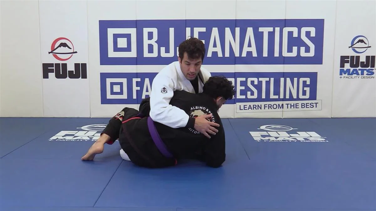 The Secrets To Winning With Pressure Passing by Gregor Gracie - Image 4