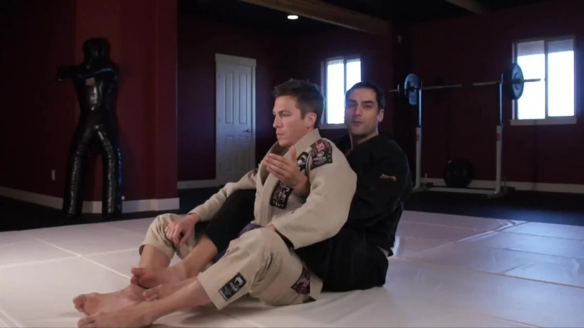 The White Belt Bible by Roy Dean - Image 4